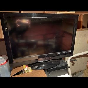 32’ Vizio Smart TV